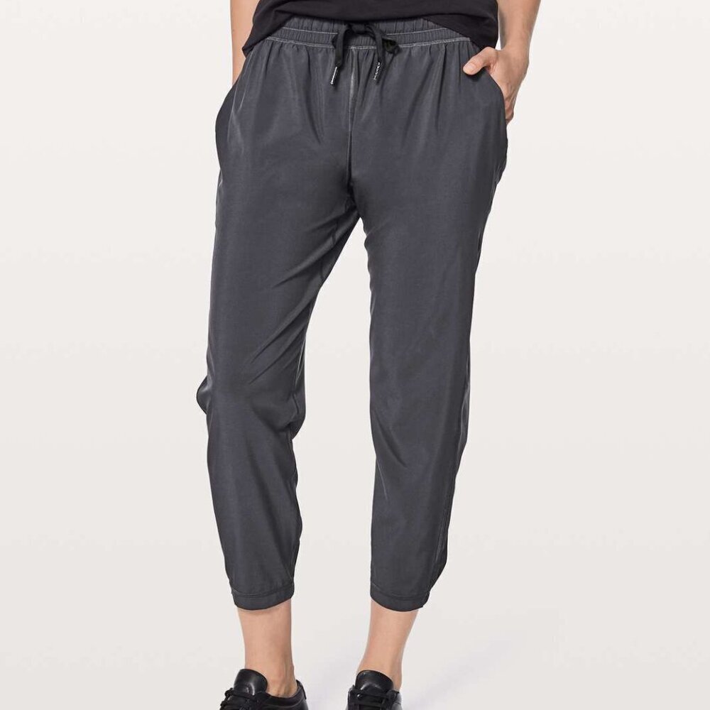 Lululemon | Namaskar Crop Size 2